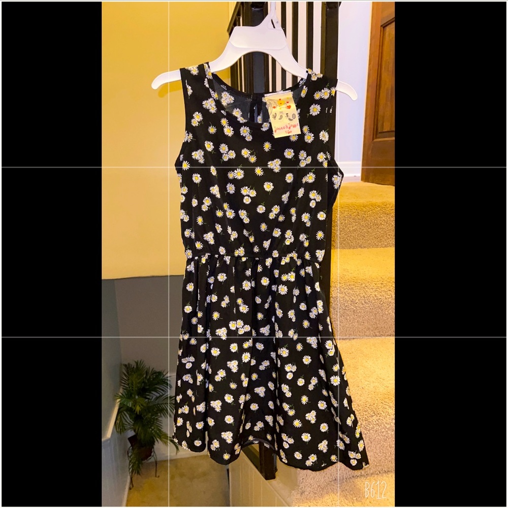 Floral dress girls 12 NWOT